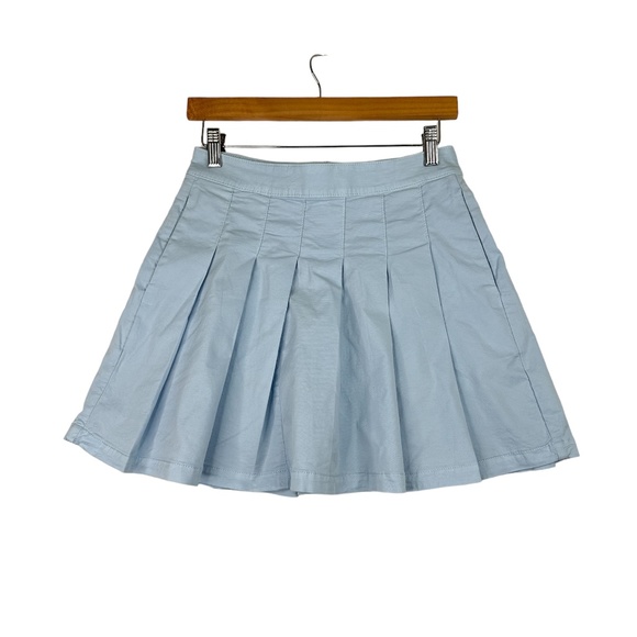 American Eagle Light Blue Pleated Mini Skirt Size‎ 2 - Picture 1 of 5